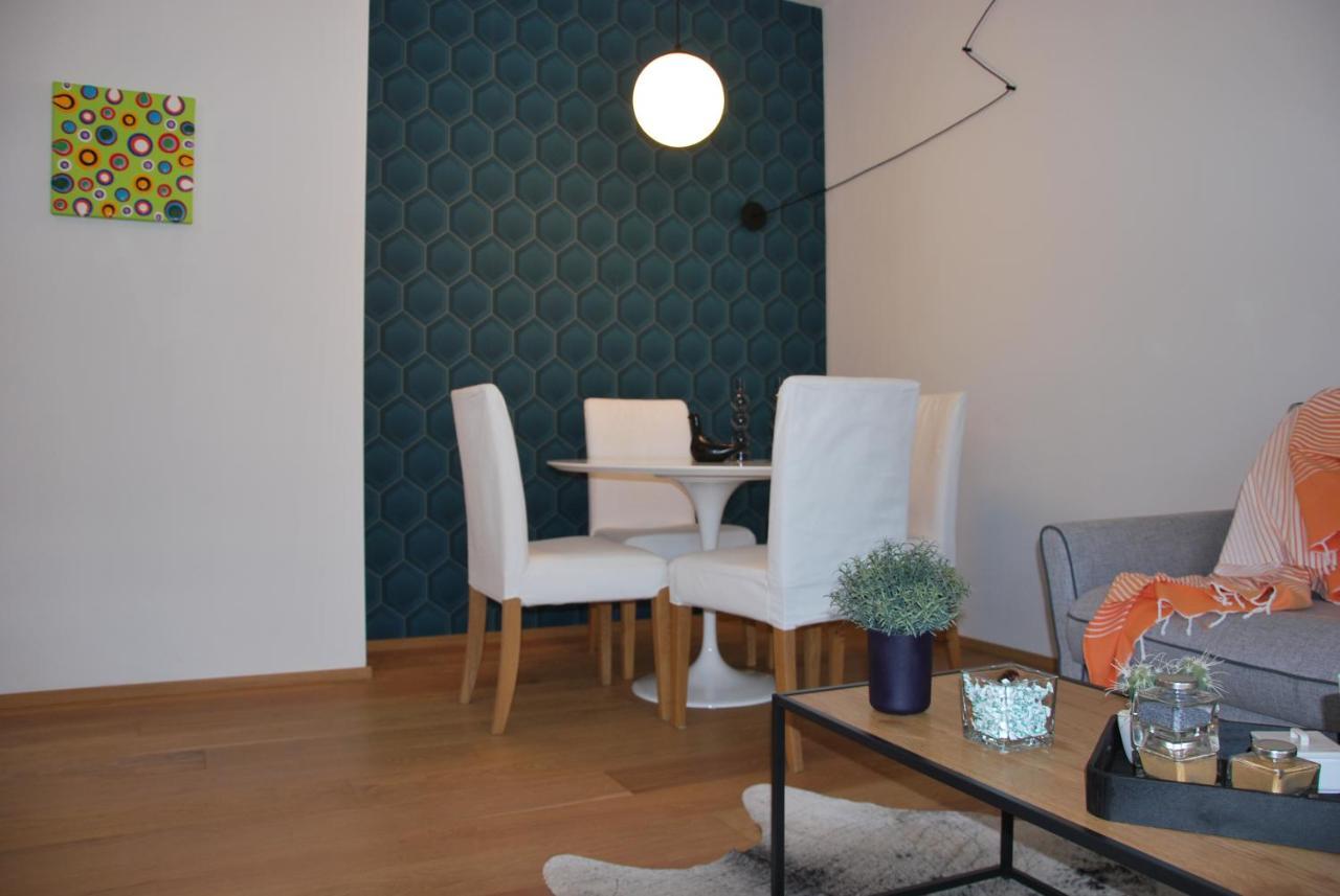 Suite 51 Appartamento Con Terrazzo A 50 Mt Dal Lago - Private Parking (Adults Only) Arona Zewnętrze zdjęcie