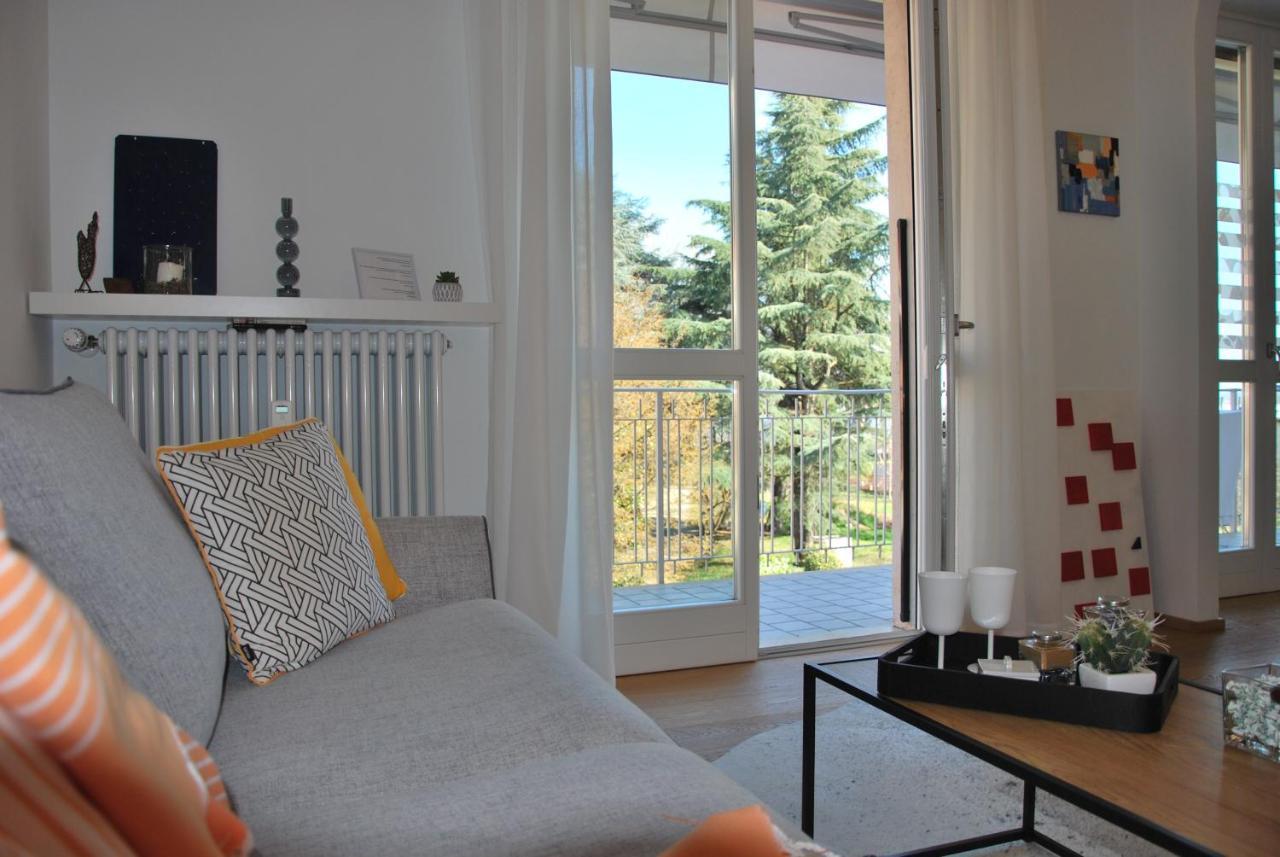 Suite 51 Appartamento Con Terrazzo A 50 Mt Dal Lago - Private Parking (Adults Only) Arona Zewnętrze zdjęcie