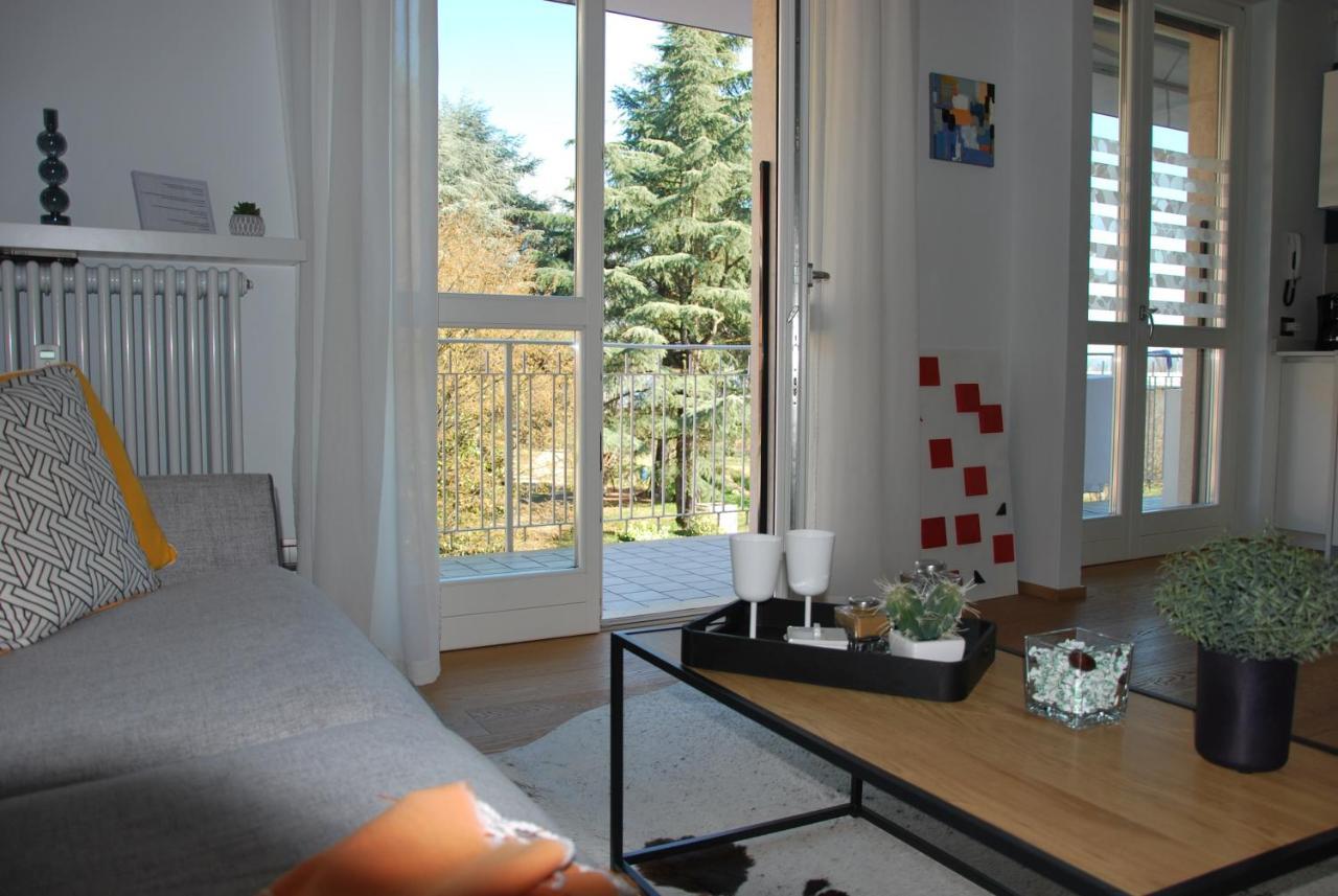 Suite 51 Appartamento Con Terrazzo A 50 Mt Dal Lago - Private Parking (Adults Only) Arona Zewnętrze zdjęcie