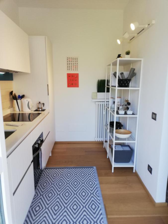 Suite 51 Appartamento Con Terrazzo A 50 Mt Dal Lago - Private Parking (Adults Only) Arona Zewnętrze zdjęcie