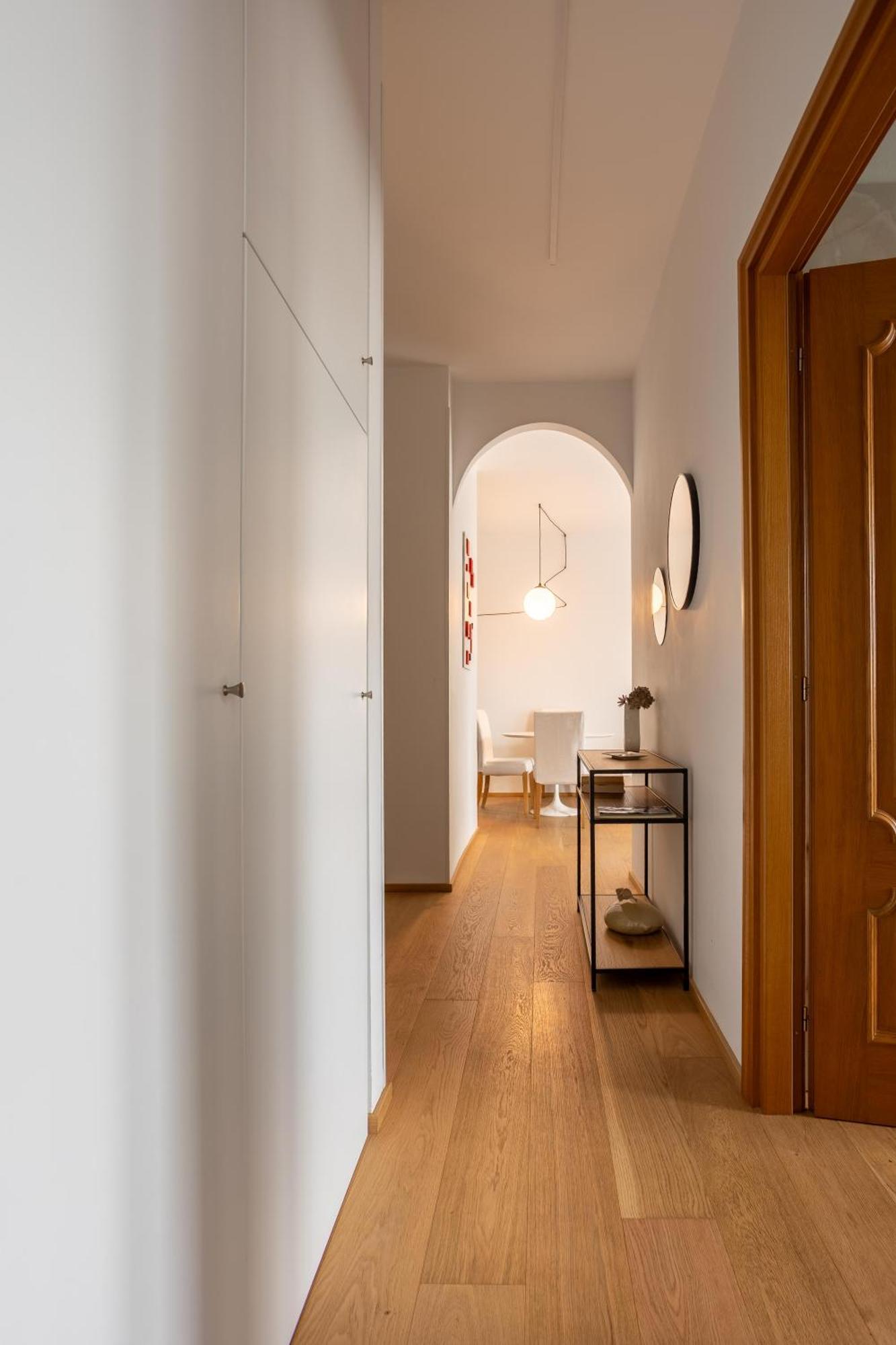Suite 51 Appartamento Con Terrazzo A 50 Mt Dal Lago - Private Parking (Adults Only) Arona Zewnętrze zdjęcie