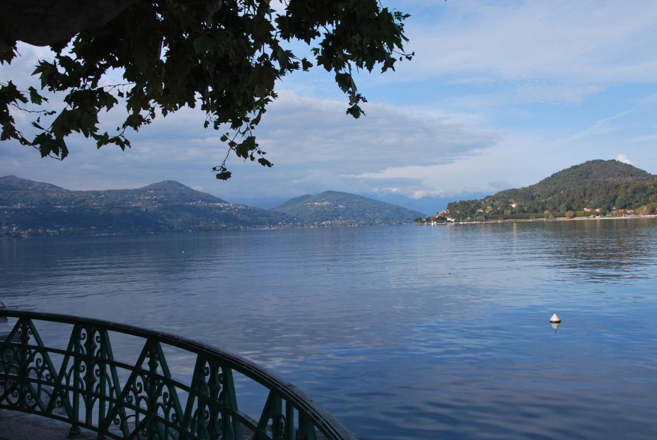 Suite 51 Appartamento Con Terrazzo A 50 Mt Dal Lago - Private Parking (Adults Only) Arona Zewnętrze zdjęcie